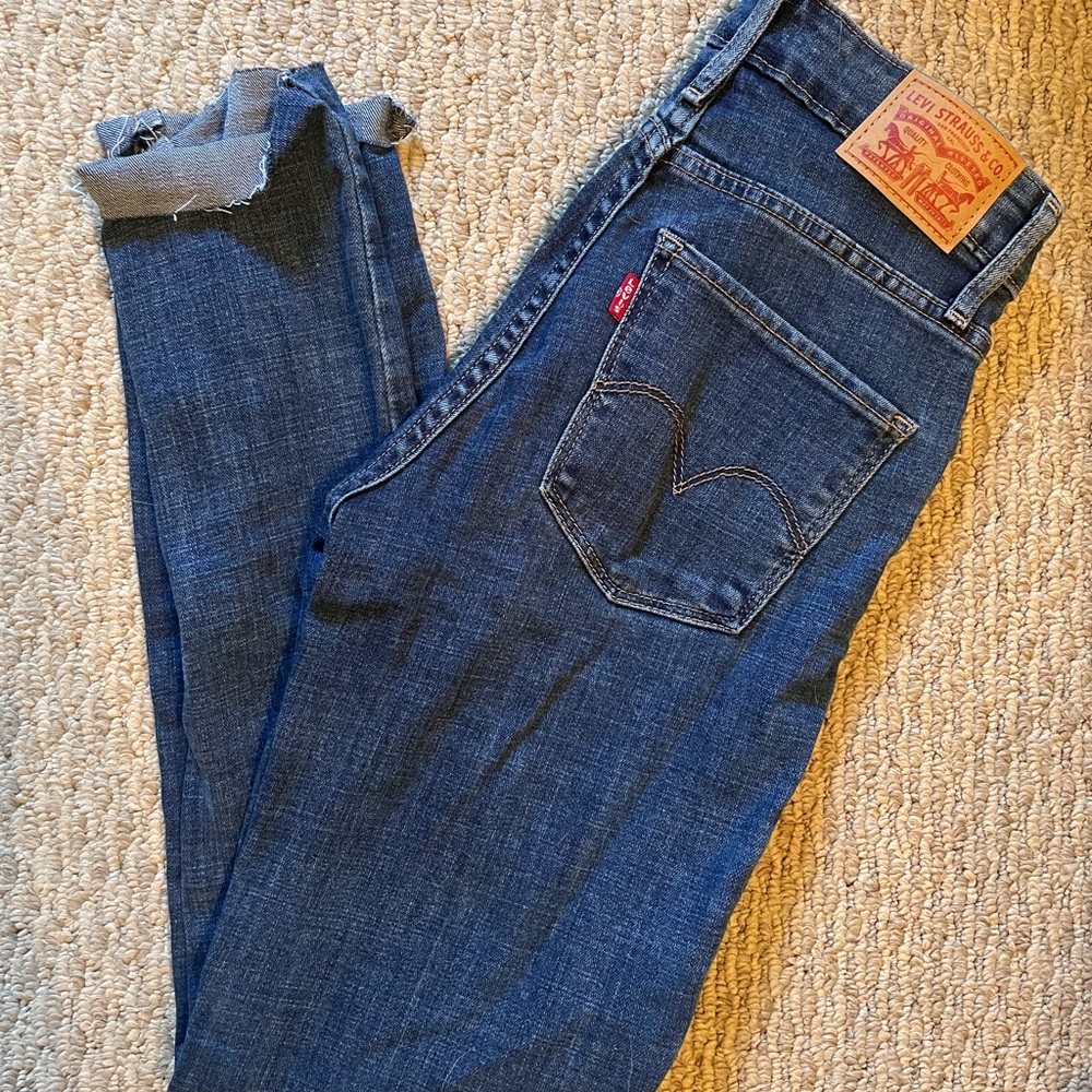 Cropped Levi’s 721 high rise skinny